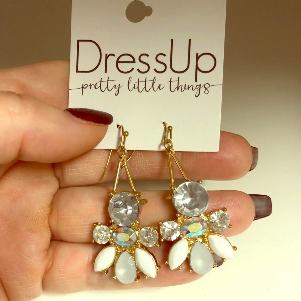 DressUp drop earrings